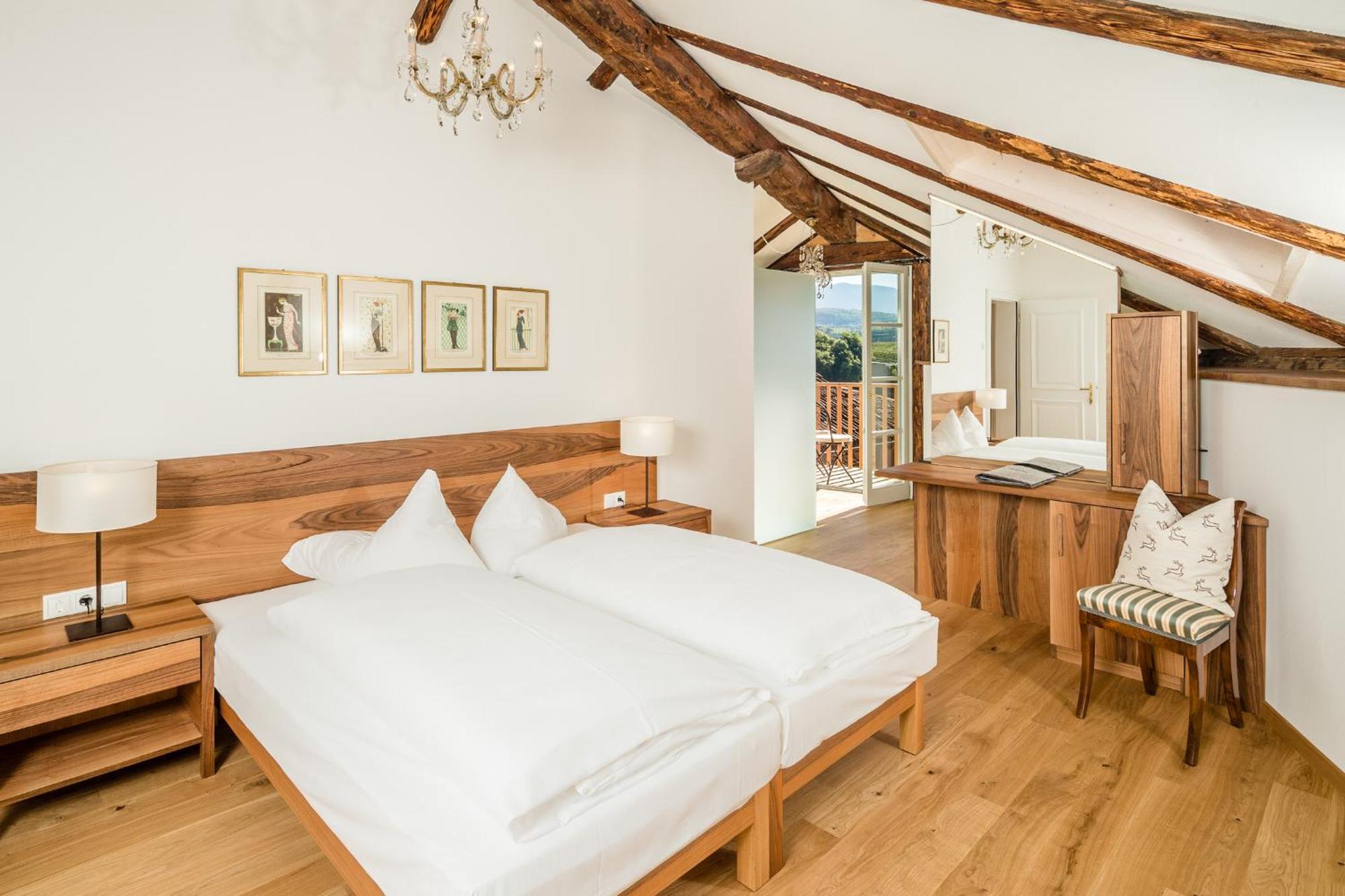 Romantik Hotel Jagdhof Caldaro Extérieur photo